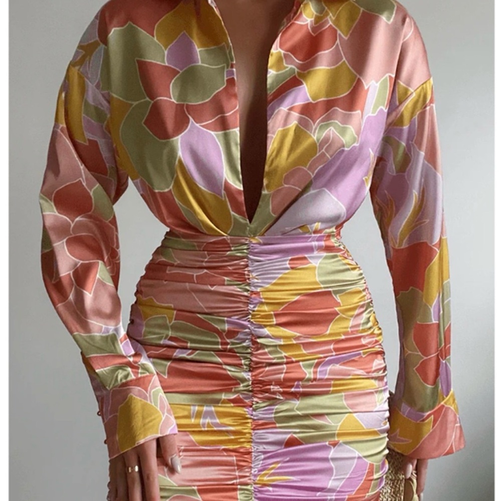 Arya (Dress) Mindy - Elegant Floral Long Sleeve Dress (Jaus)